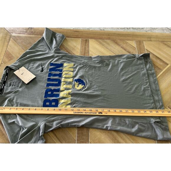 NWT UCLA Bruins Nike PRO Dri-Fit Short Sleeve Crewneck Shirt MenS Medium New - Picture 7 of 7